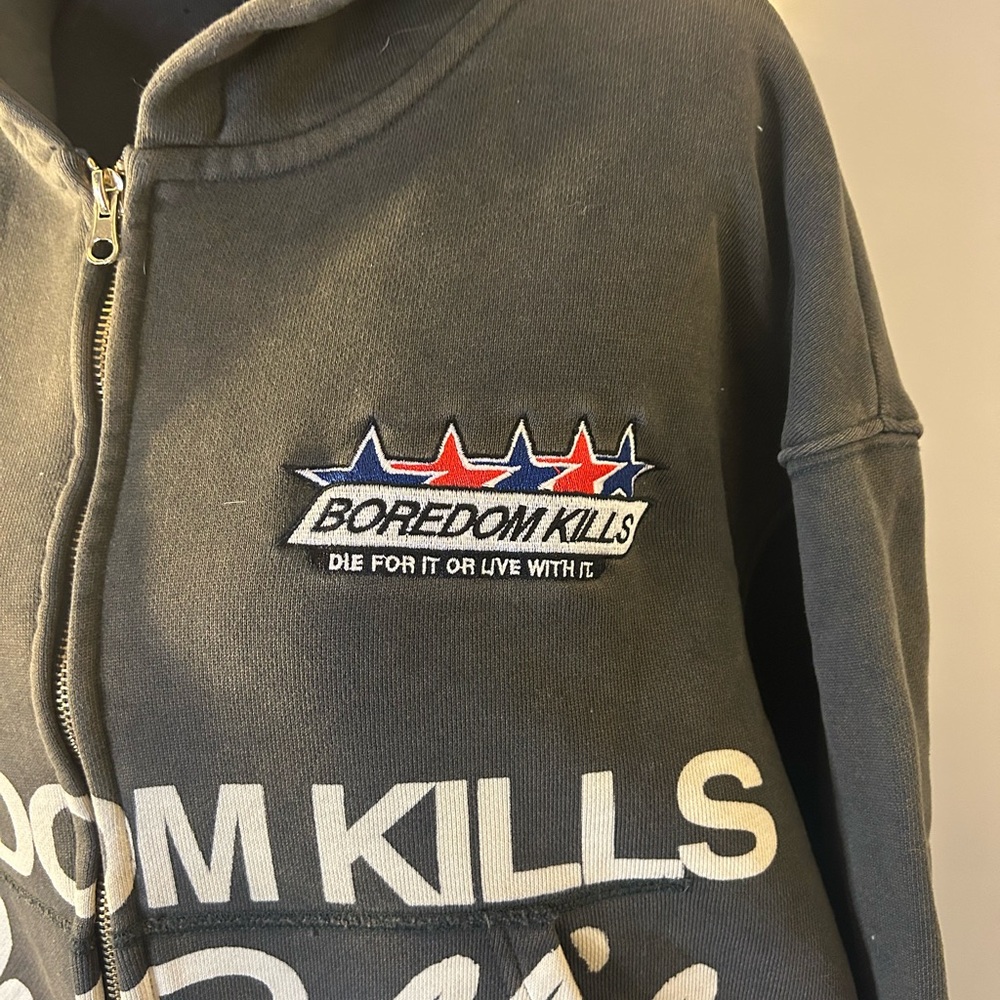 BOREDOM KILLS HIGH ROLLER HOODIE SIZE SMALL - Picture 3 of 11